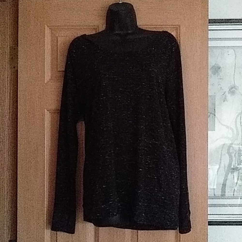 So brand xl long sleeve top